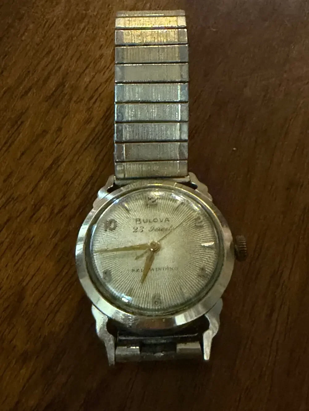 Vintage Bulova 23 Jewels Self-winding Automatic Sun Burst Dial Watch